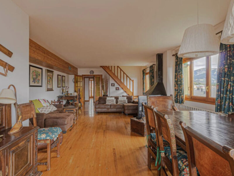 Gran Atico Duplex en Centro de Llivia